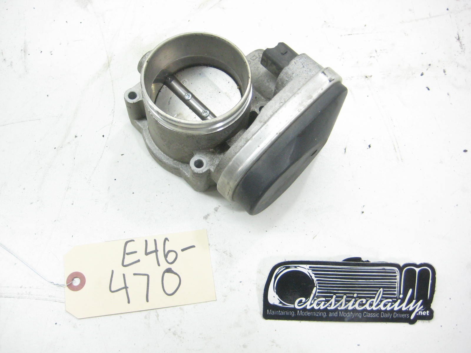 bmw e46 325 330 throttle body 13 54 7 502 445 7