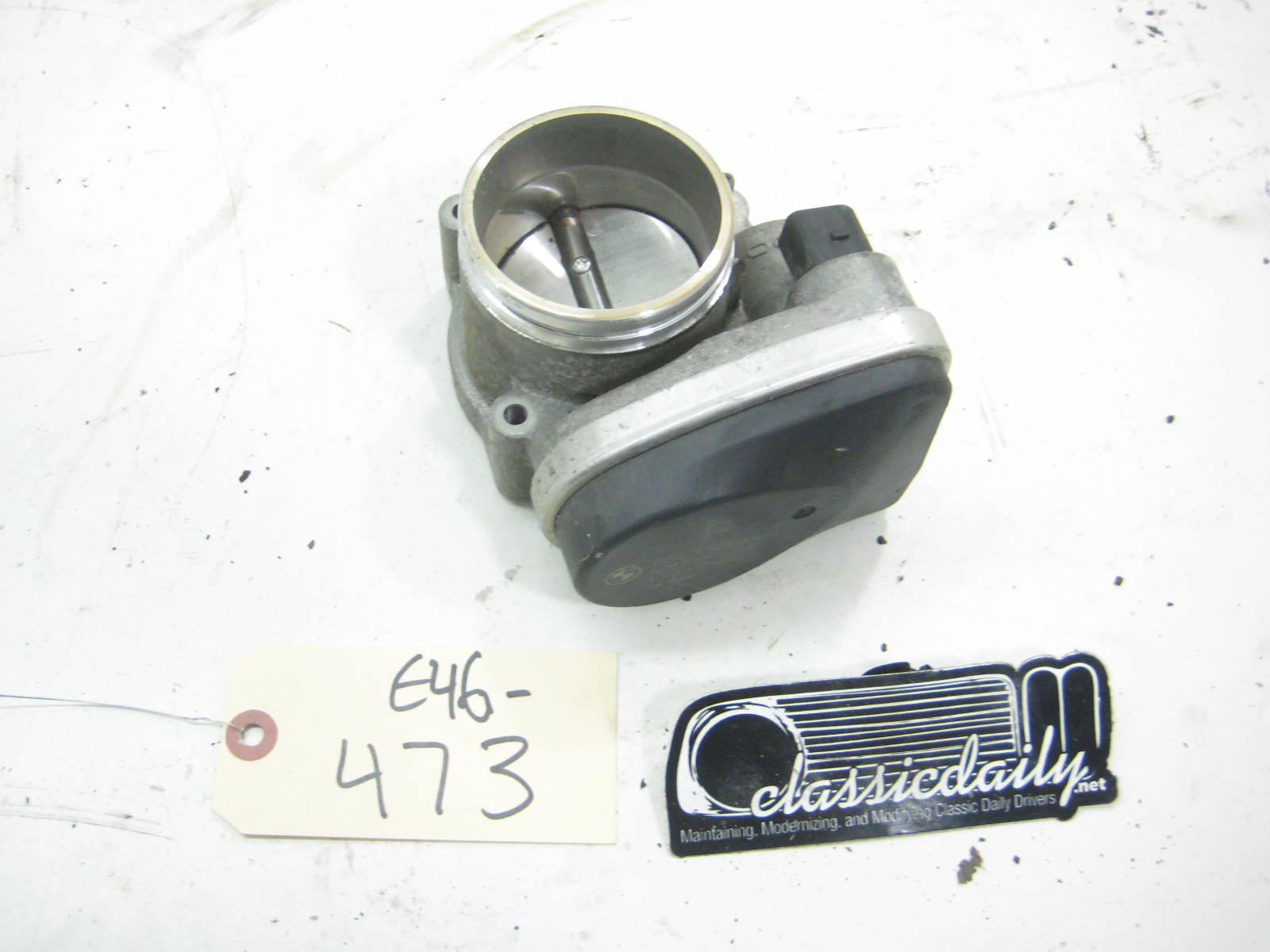 bmw e46 325 330 throttle body 13 54 7 502 444 6