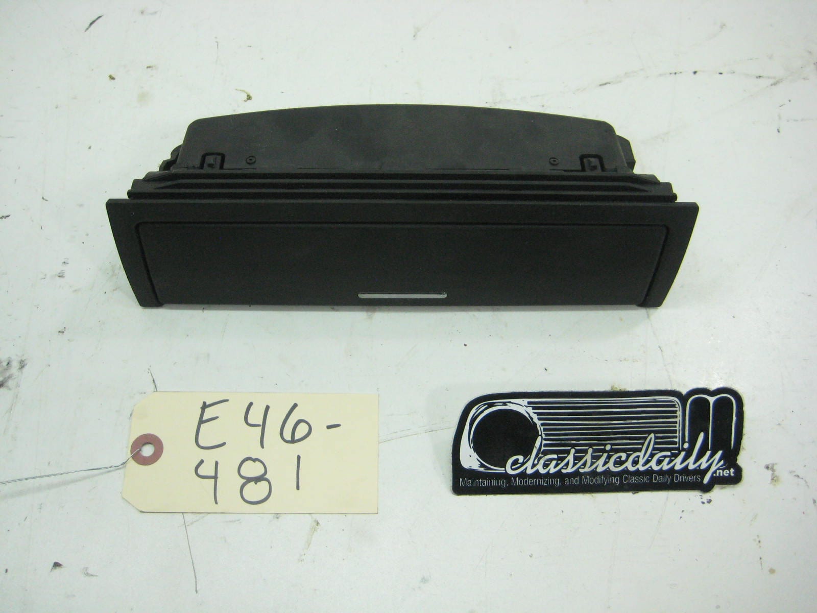bmw e46 325 330 center console ashtray compartment