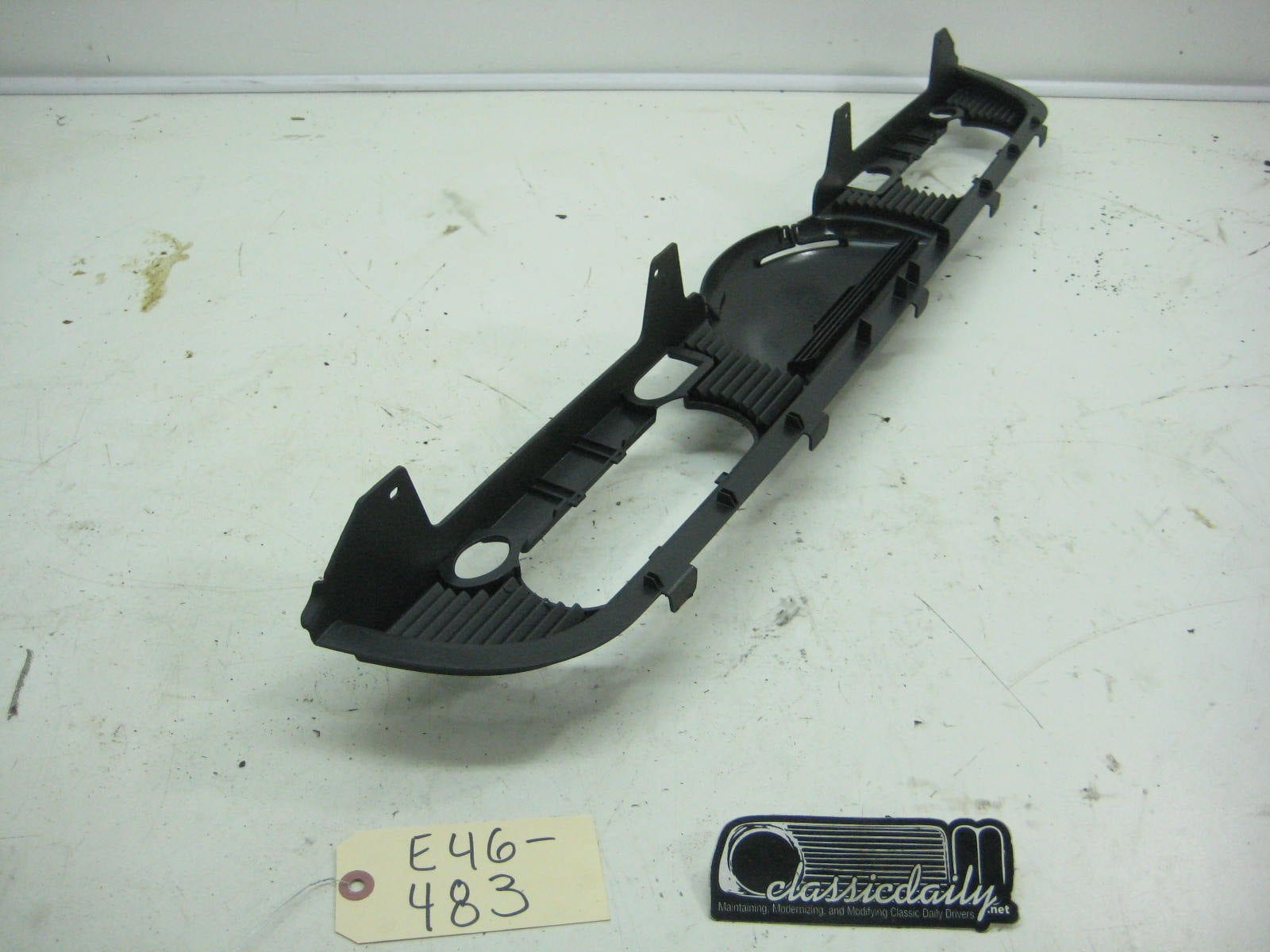 bmw e46 325 330 convertible rear headrest trim