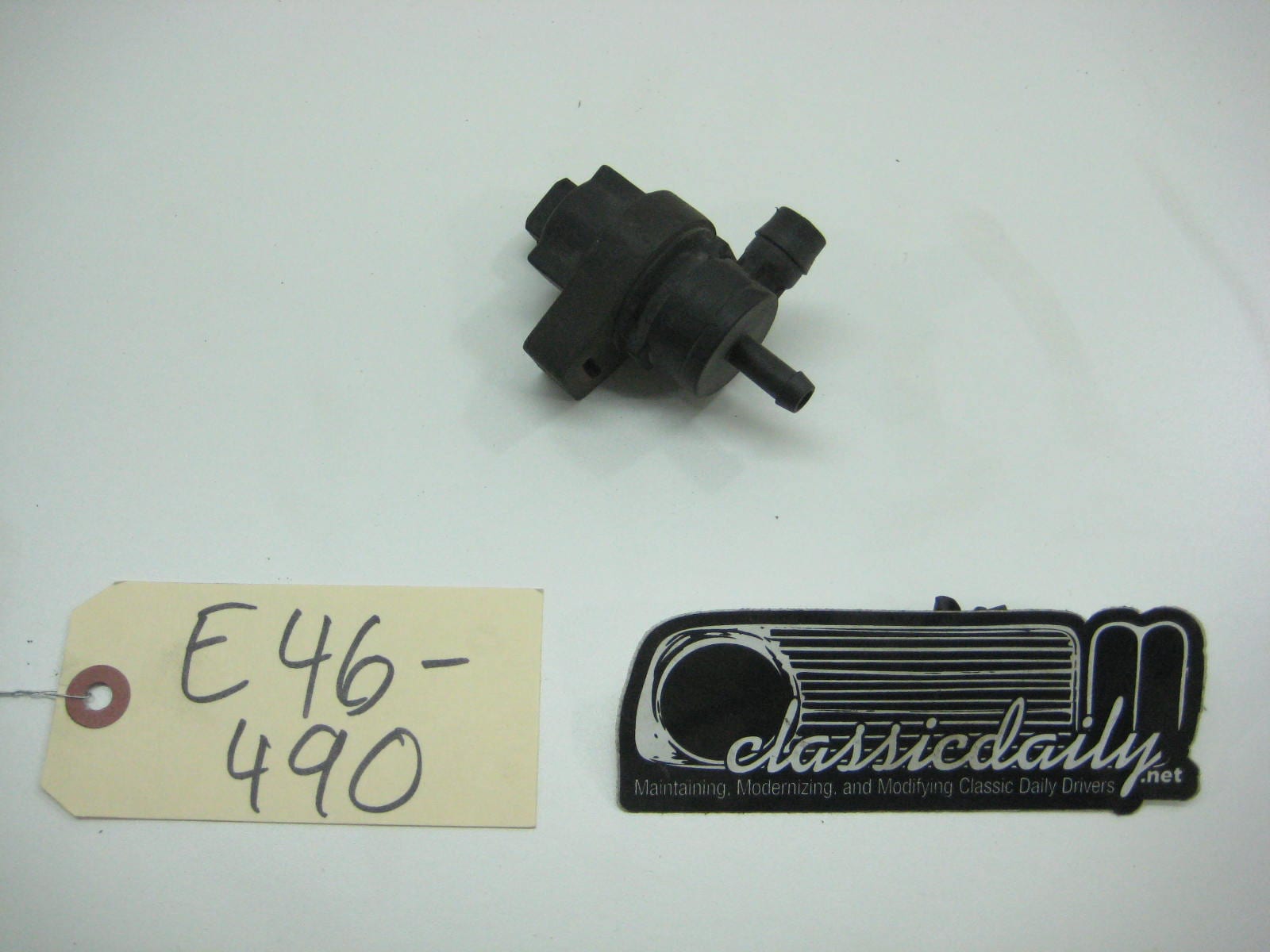 bmw e46 325 330 fuel evap valve 1433602
