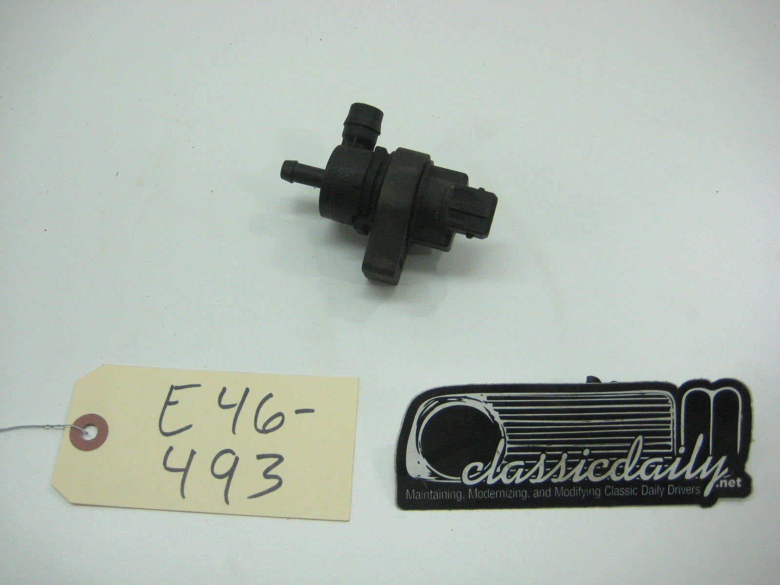 bmw e46 325 330 fuel evap valve 1433602 4
