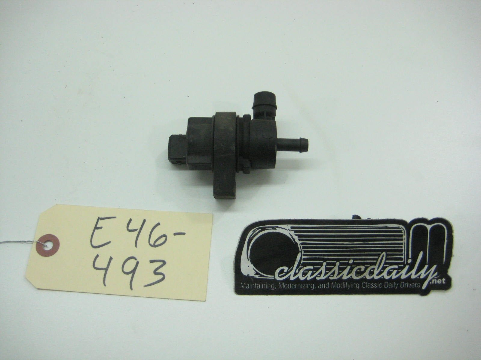 bmw e46 325 330 fuel evap valve 1433602 4