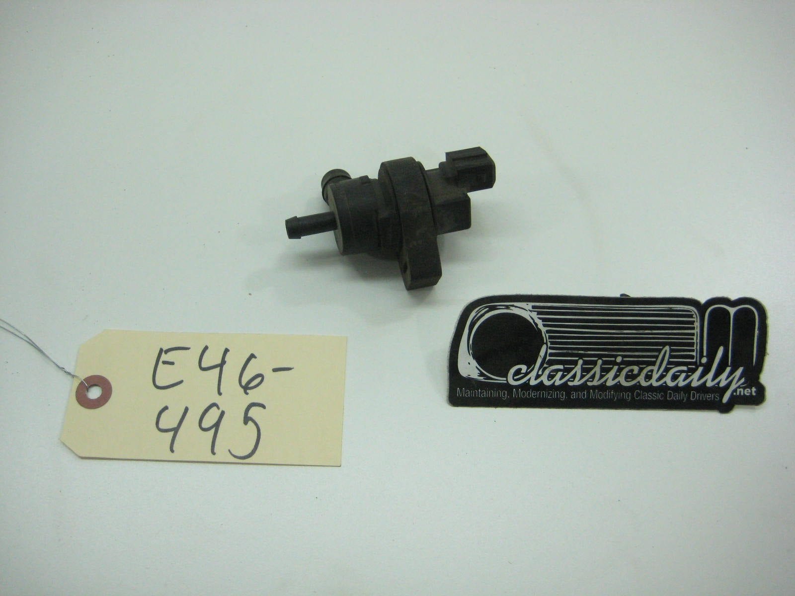 bmw e46 325 330 fuel evap valve 1433602 6