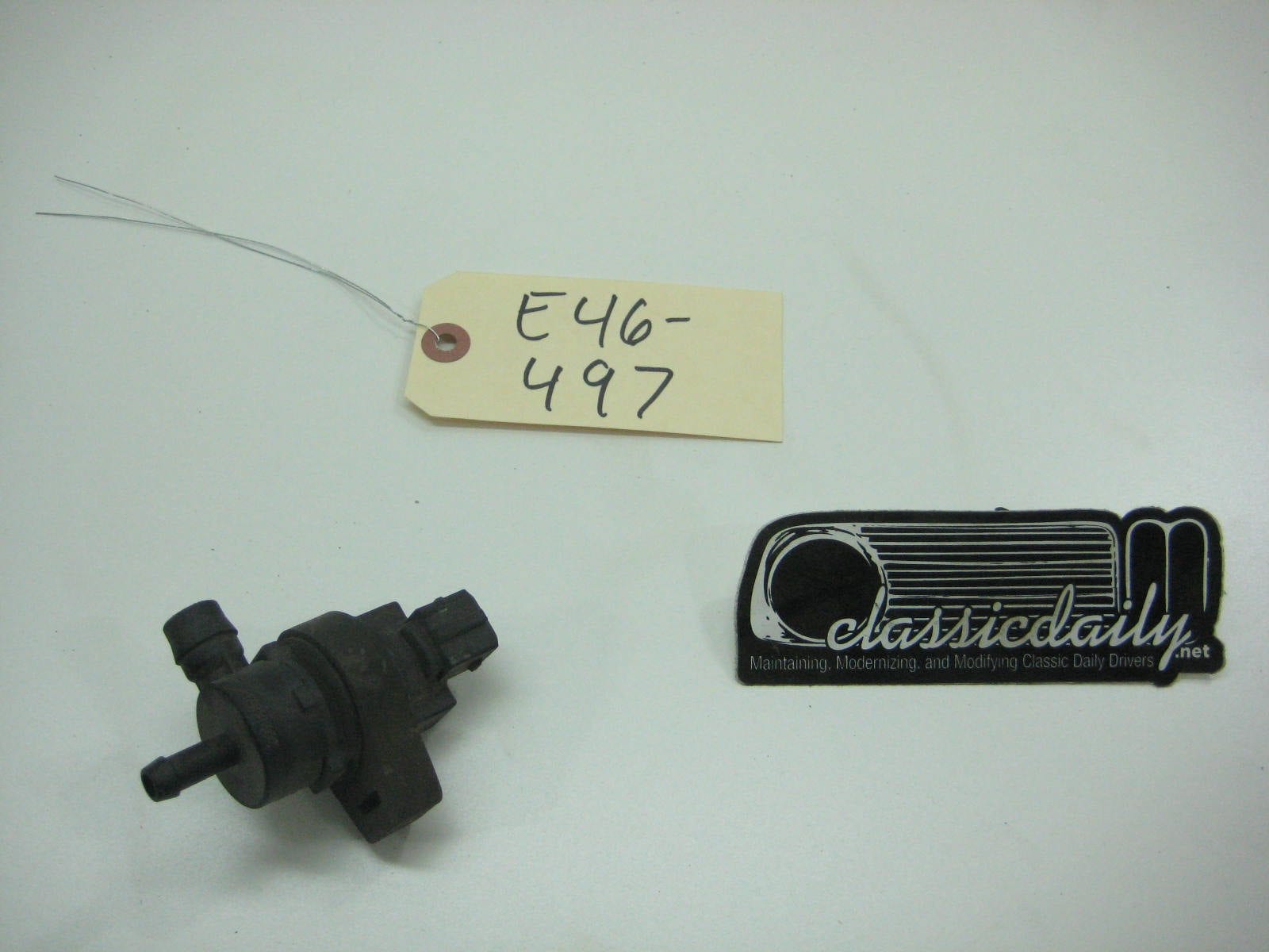 bmw e46 325 330 fuel evap valve 1433602 8