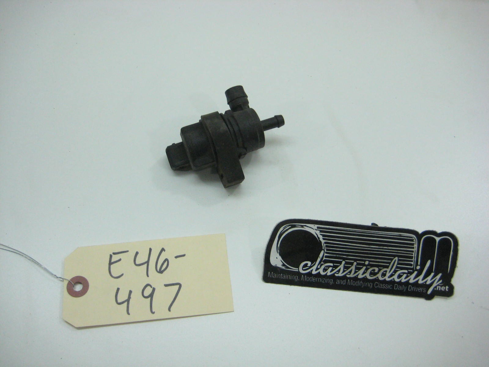 bmw e46 325 330 fuel evap valve 1433602 8