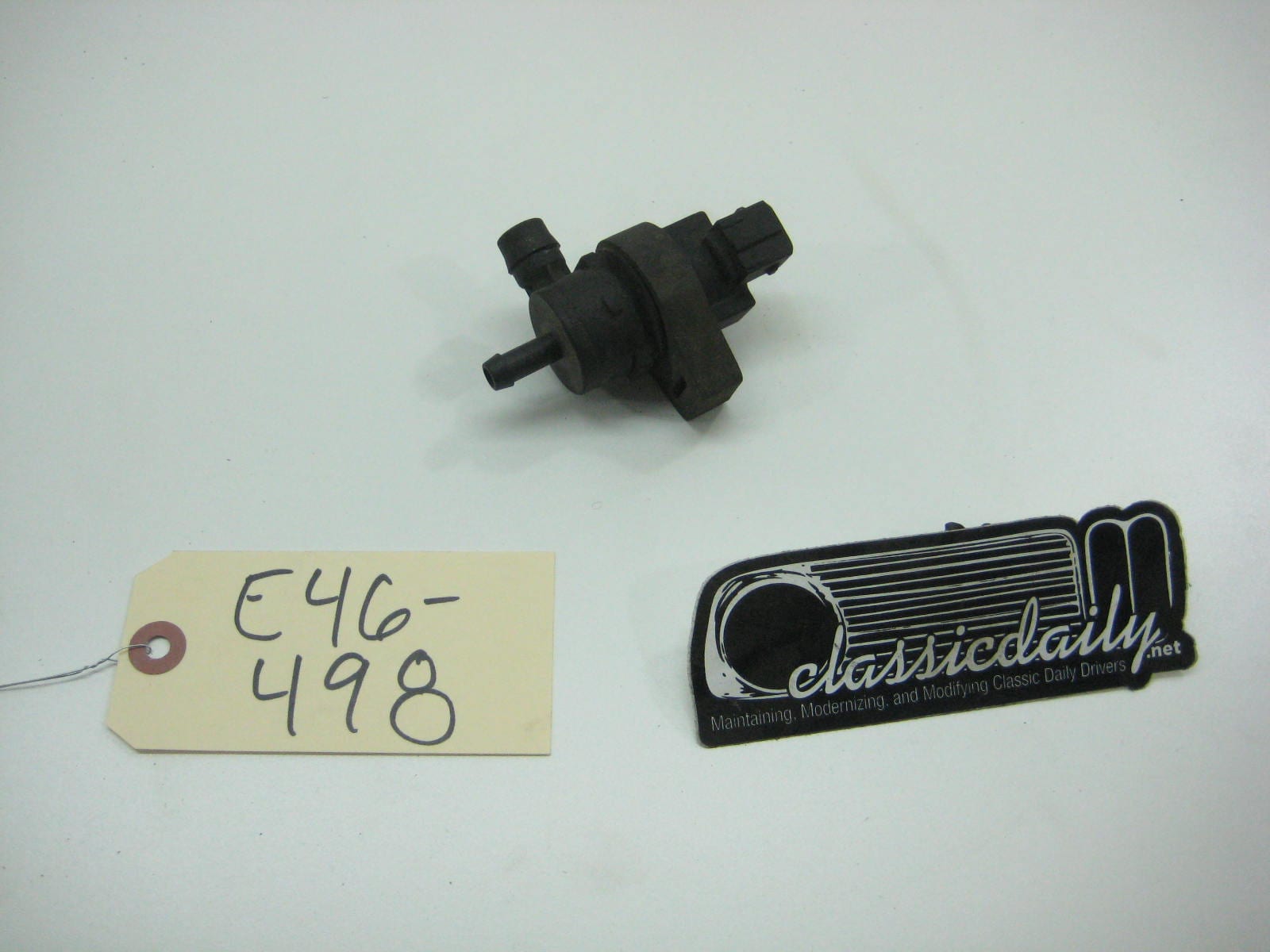 bmw e46 325 330 fuel evap valve 1433602 9
