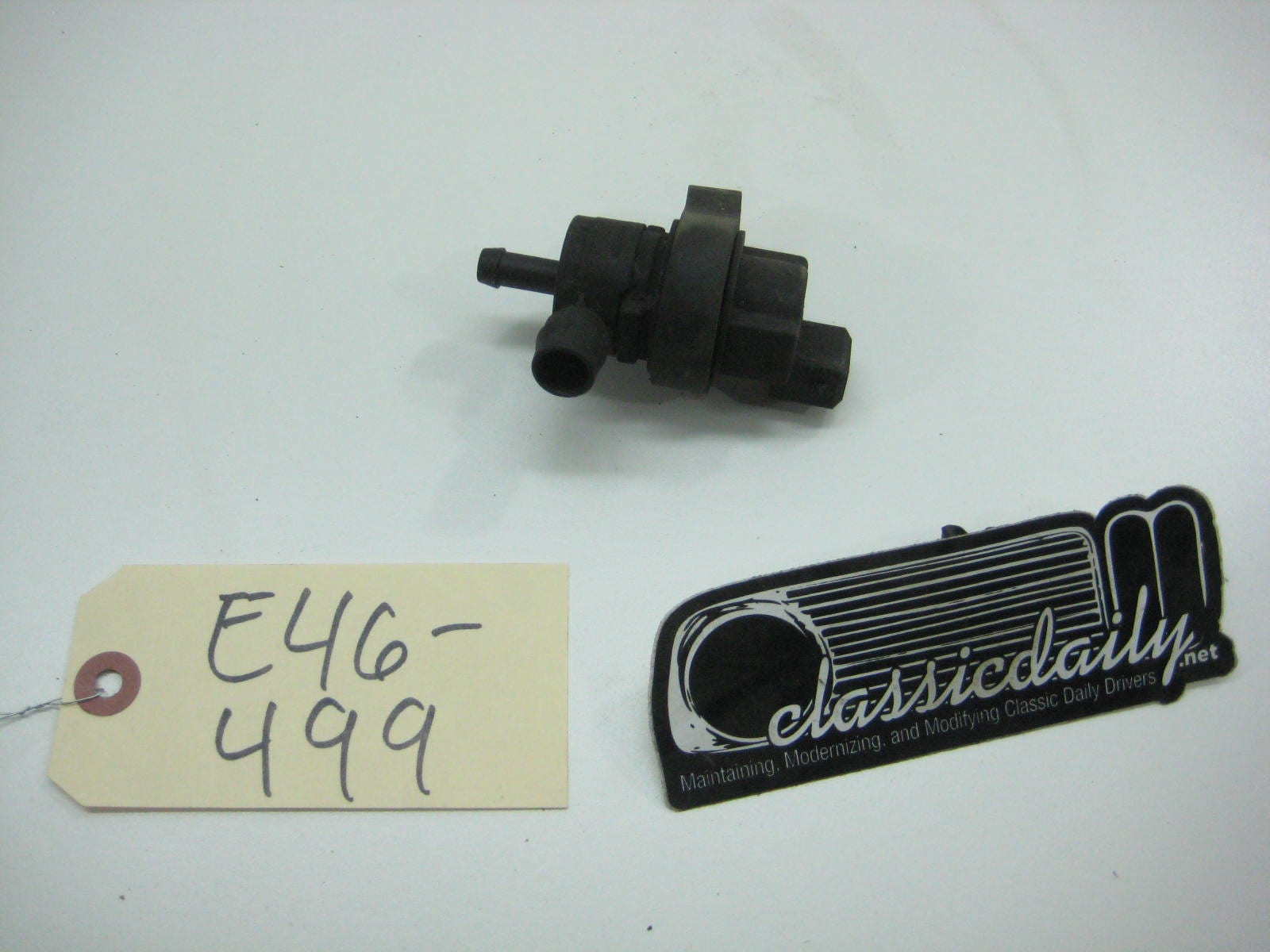 bmw e46 325 330 fuel evap valve 1433602 10