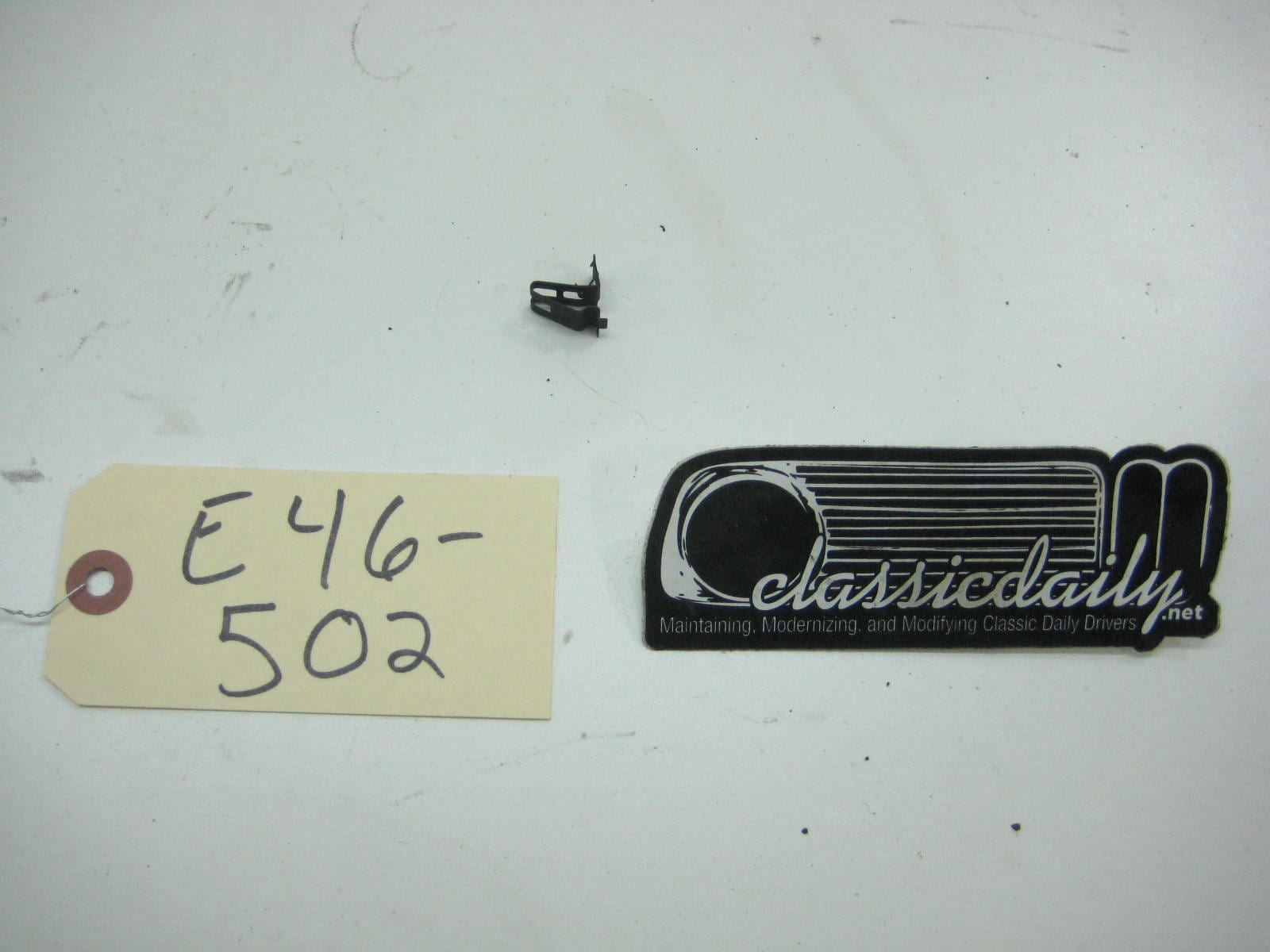 bmw e46 325 330 trim clamp 51 12 7 164 686