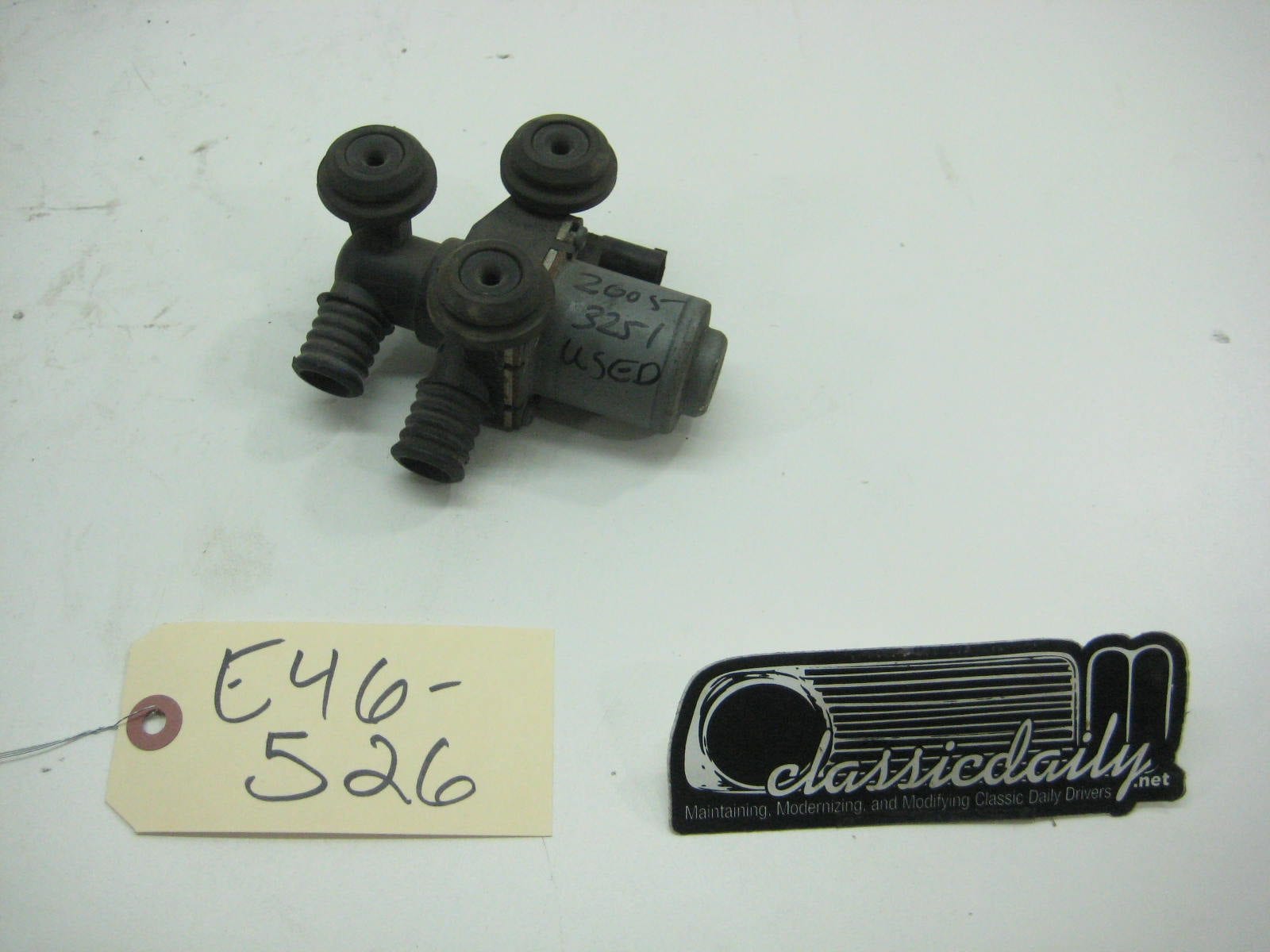 used parts heater valve 64 11 8 369 805