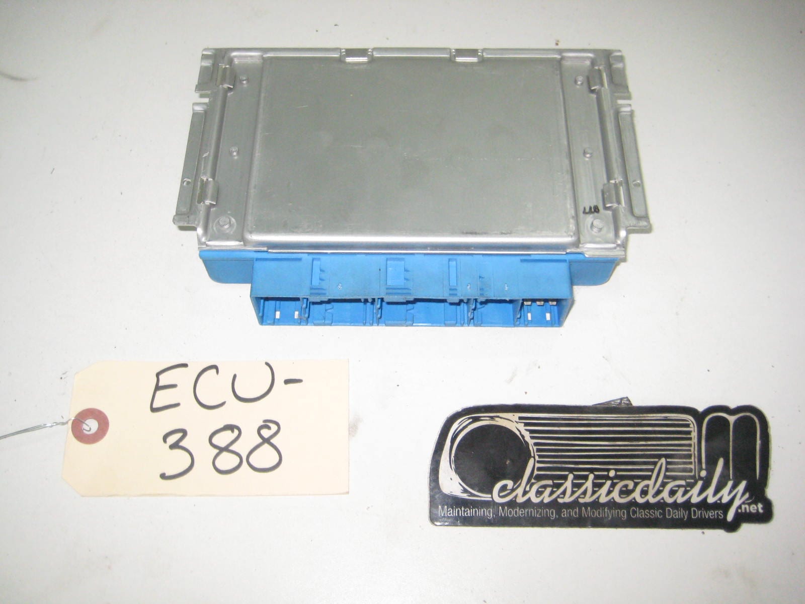 used parts bosch 0 260 002 564 tcm 2