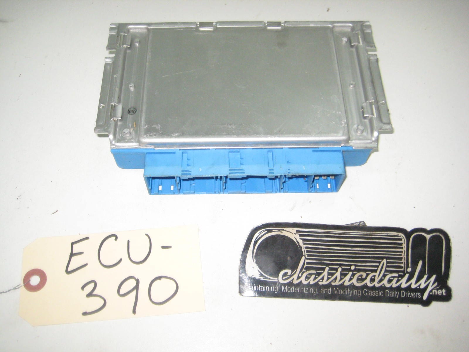 used parts bosch 0 260 002 564 tcm 4