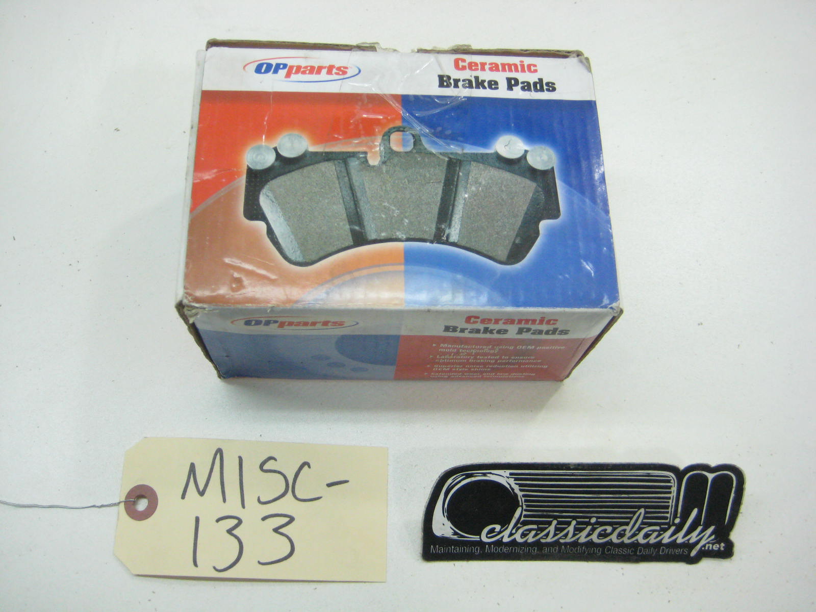 bmw e30 325 318 e30 rear brake pads new