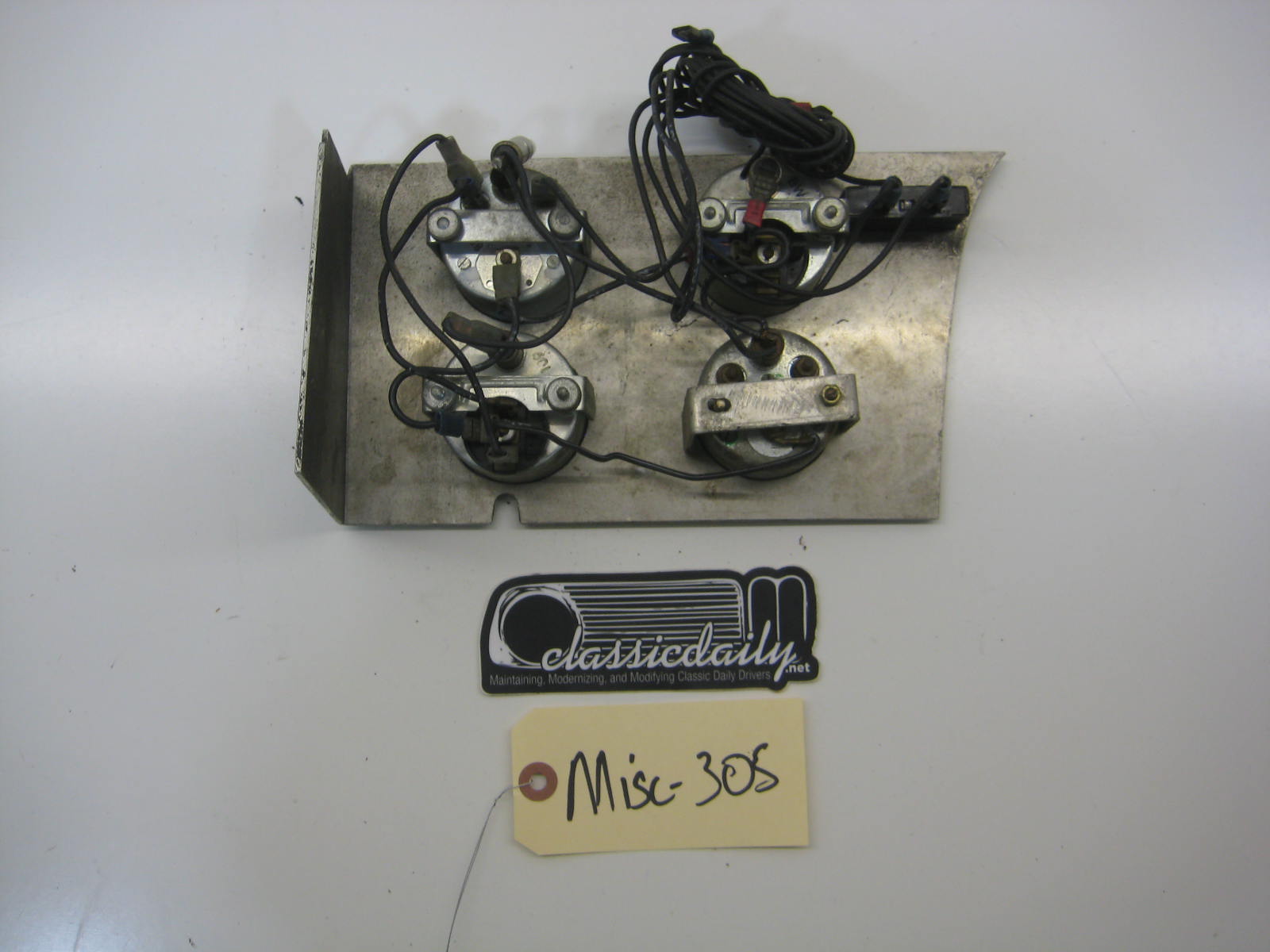 vintage aux gauges