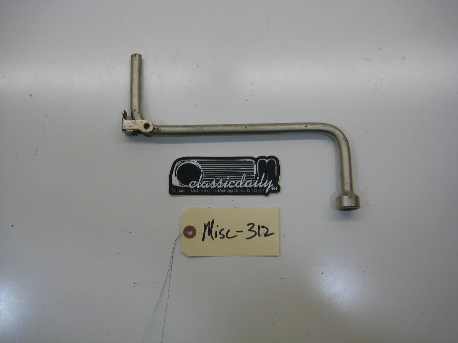 lug wrench