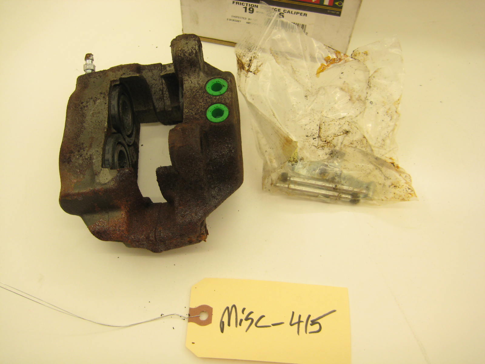 bmw 2002 2002tii e10 front right brake caliper