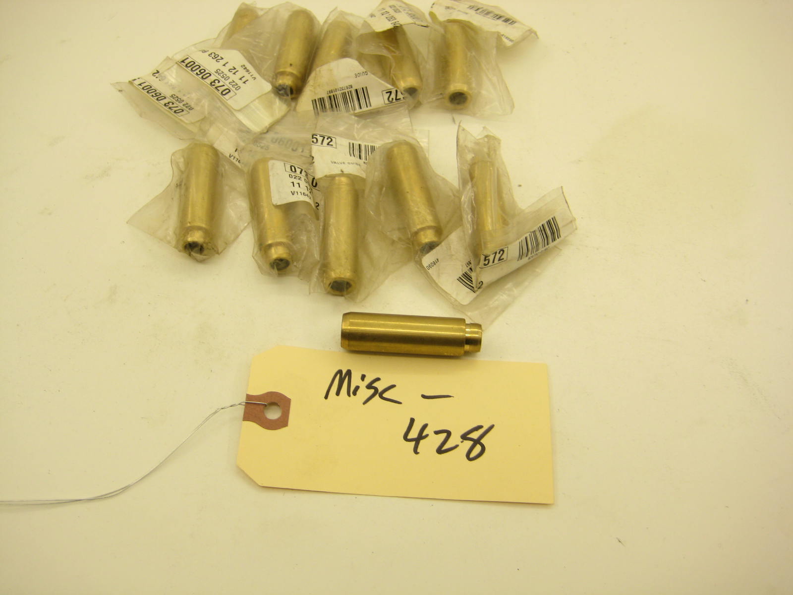 m30 valve guides 073 06001 572