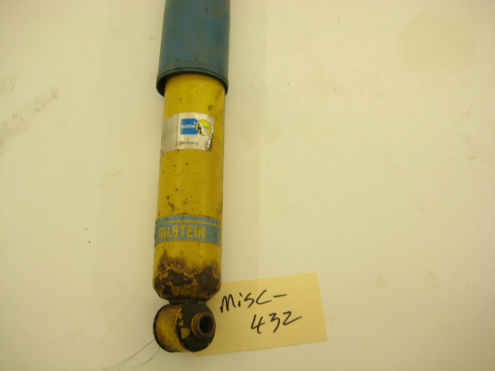 volvo 240 rear bilstein shock 2