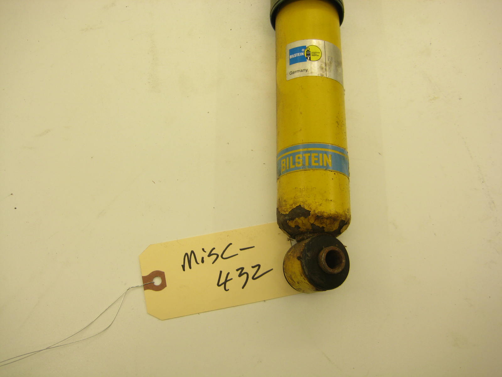 volvo 240 rear bilstein shock 2