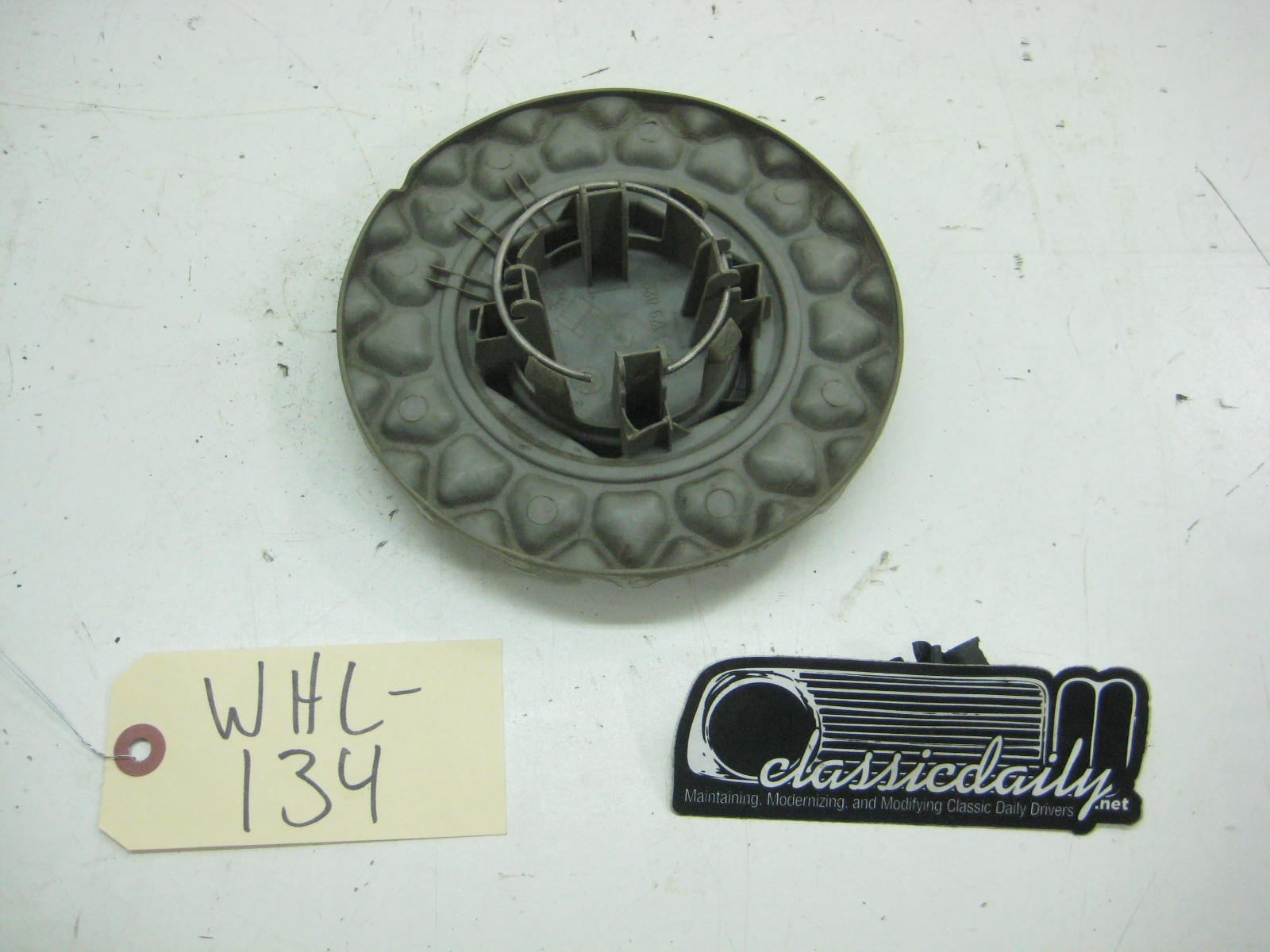 used parts wheel cap mesh clip in 2