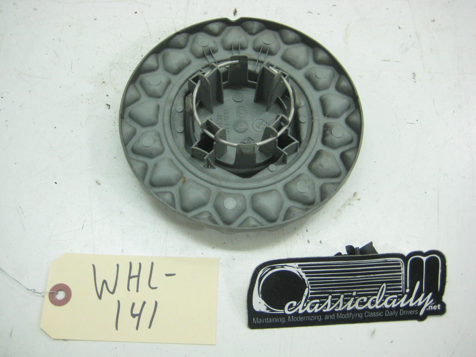 used parts wheel cap mesh clip in 6