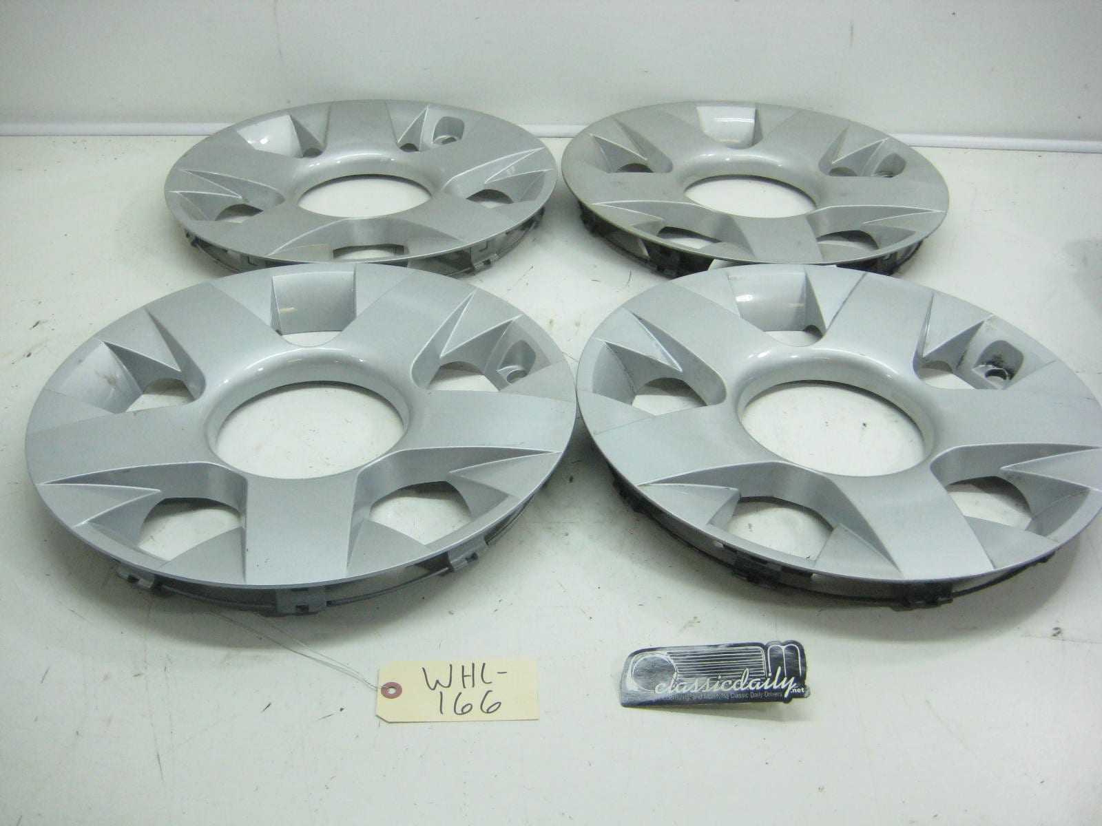 used parts wheel cap e65 hub cap set of 4