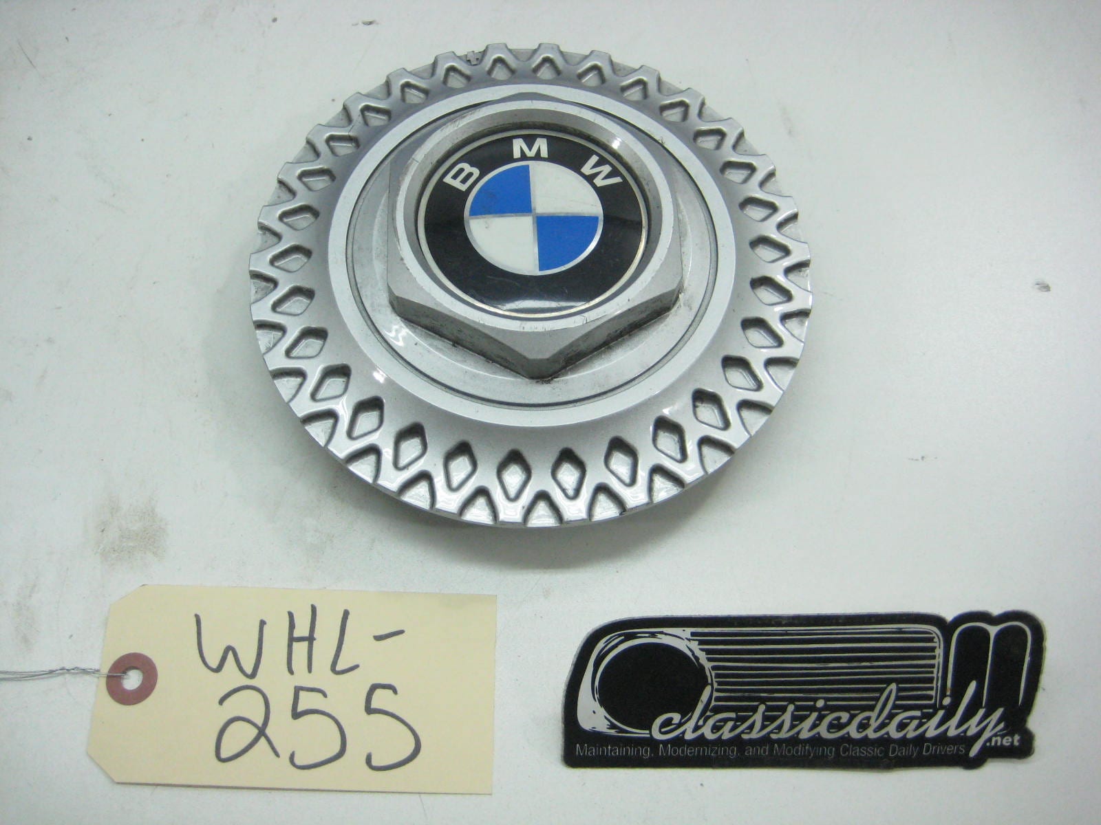 used parts wheel cap 2 5 8 weave 36 13 1 180 777