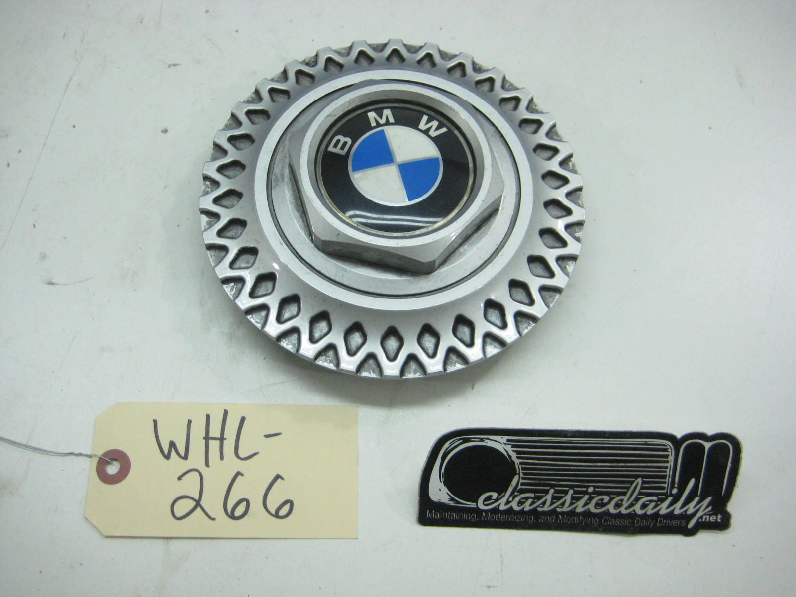 used parts wheel cap 2 5 8 weave 36 13 1 180 777 5